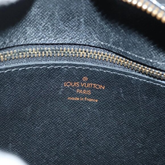 LOUIS VUITTON Epi Jeune Fille MM Shoulder Bag Black M52152 LV Auth ep10520 - Picture 10 of 16